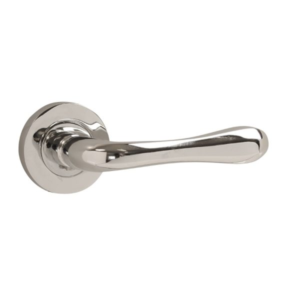 Leandro Lever on Rose Chrome