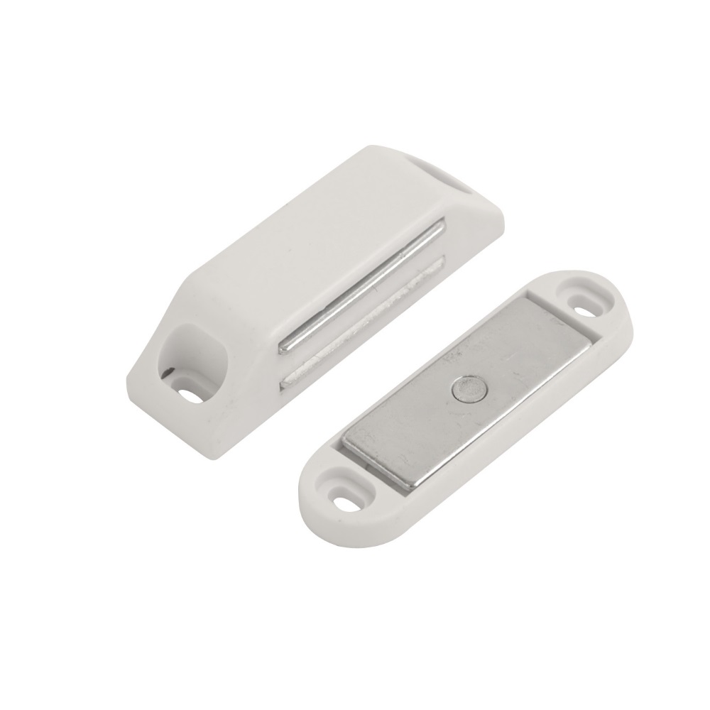 Magnetic Catch H/Duty Large White  (Retail Pack of 1)